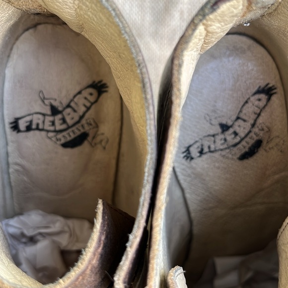 Freebird by Steven Malbec Bootie - Picture 6 of 6